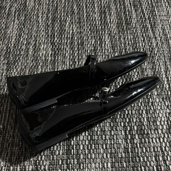LOUIS VUITTON Patent Uniformes Ballet Flats Black - Picture 7 of 11